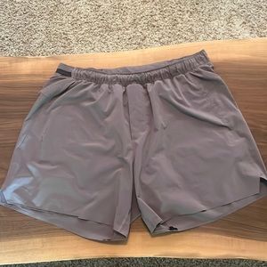 Lululemon Men’s Surge XL “6 Lunar Rock